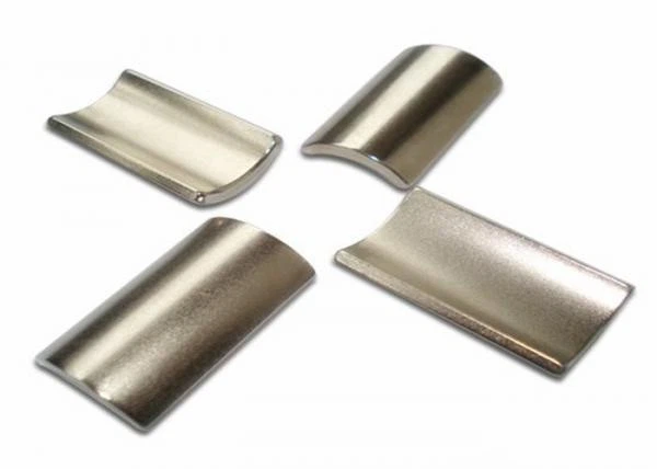 N52 Arc Neodymium Magnet