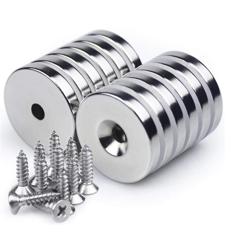 Neodimijumski magnet sa upuštenom rupom